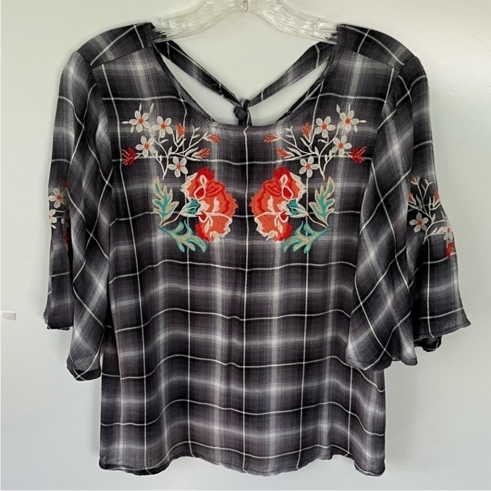 THML Anthropologie plaid pattern floral embroidered short butterfly sleeves top - Picture 7 of 8